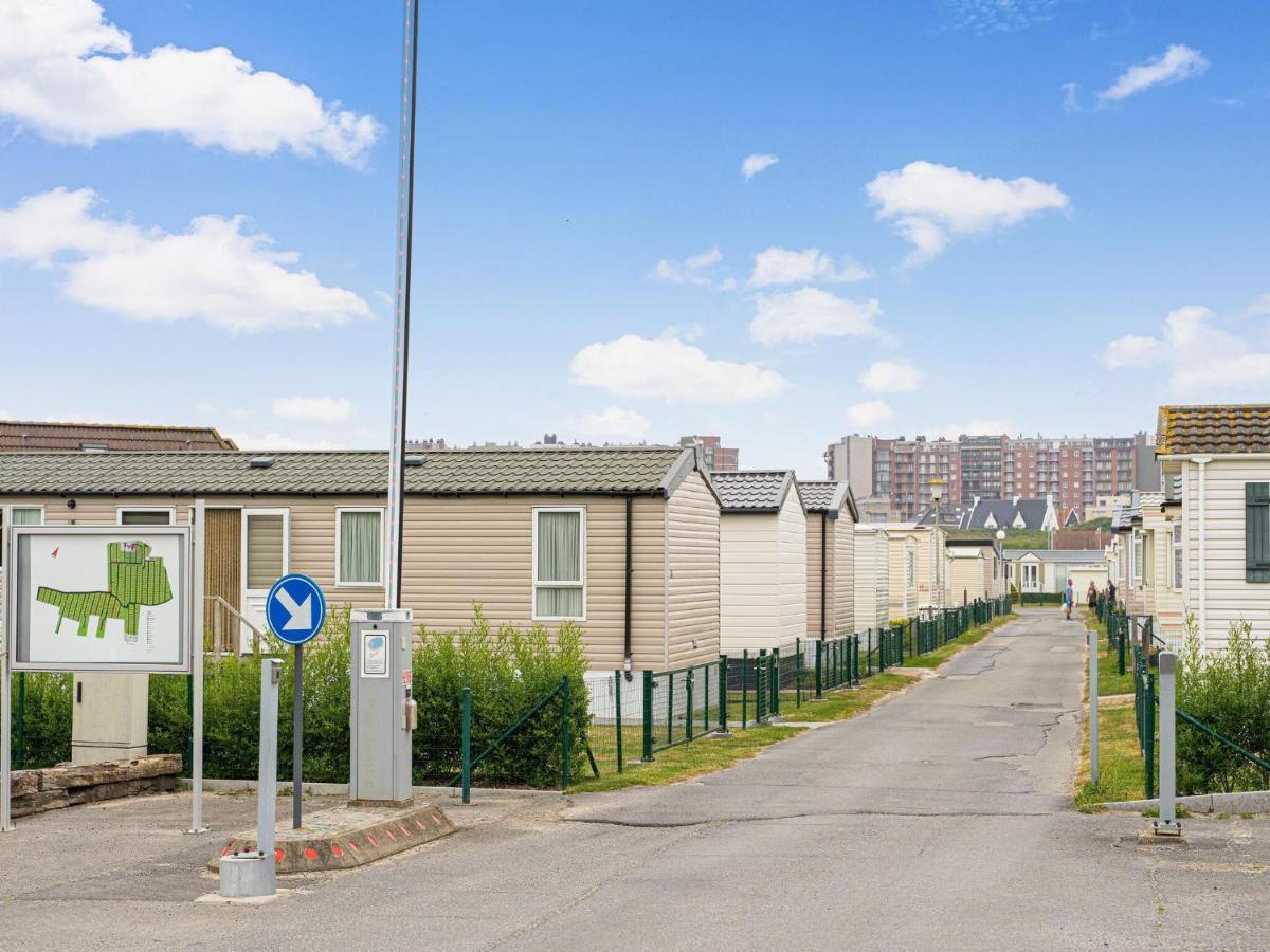 Le Boucanier - Omheinde Stacaravan Aan Zee Middelkerke Exteriör bild
